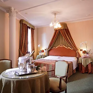 Kette Hotel Wenecja