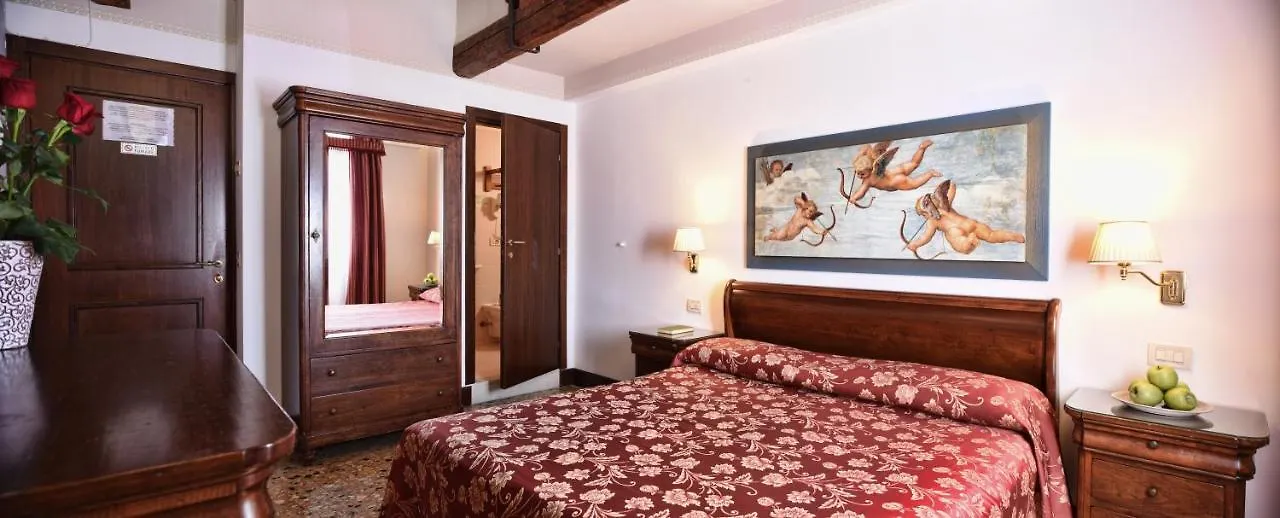Locanda Casa Martini Venezia 3*,