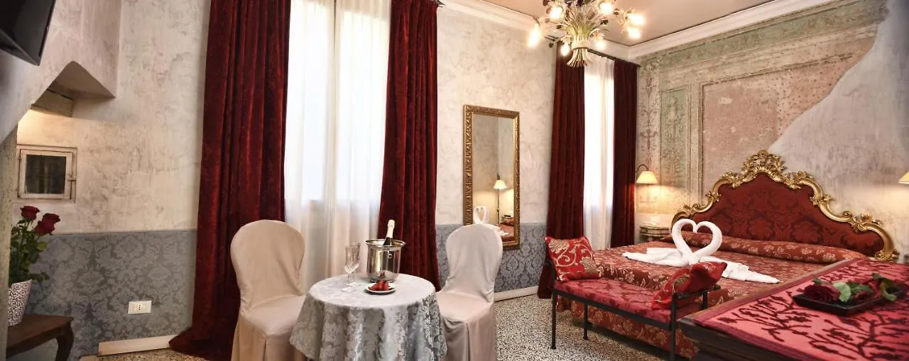 Locanda Casa Martini Venezia 3*,